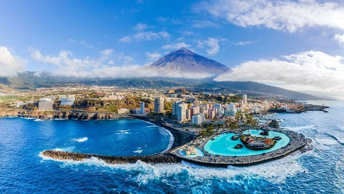 Aerial view of Puerto de la Cruz, Tenerife