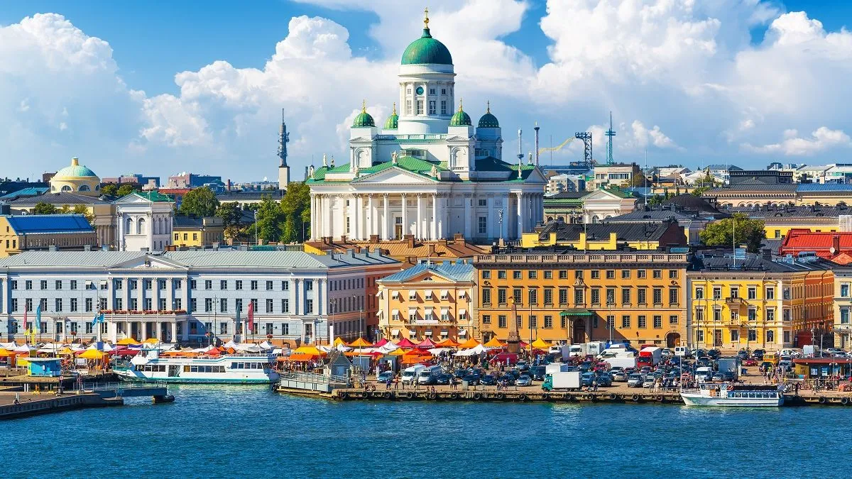 Helsinki skyline photo