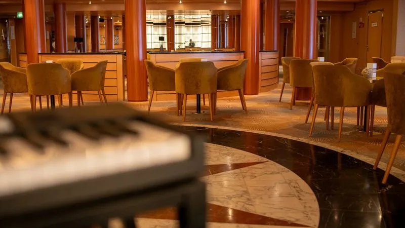 Pendennis Bar on Ambition